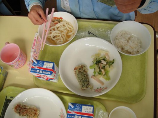 観音寺給食